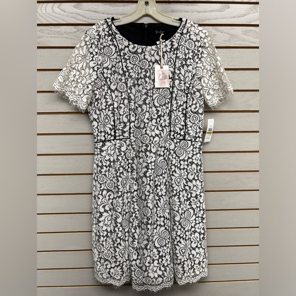 Jessica Simpson Dresses & Skirts - Jessica Simpson Black and White Lace Dress